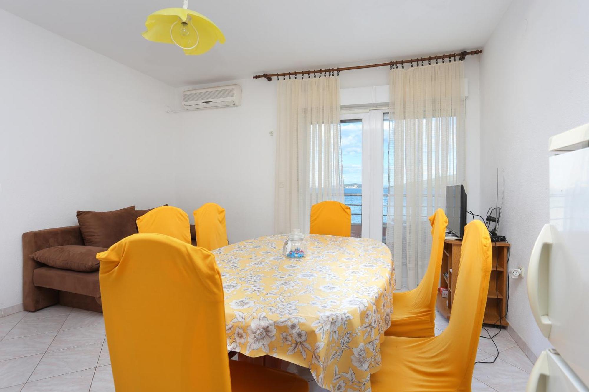 Apartments By The Sea Poljica, Trogir - 19316 玛里纳 客房 照片
